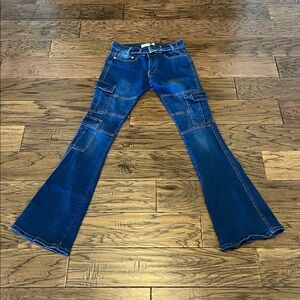 Celebrity Ace Cargo Flare Leg Mid Rise Size 1/25